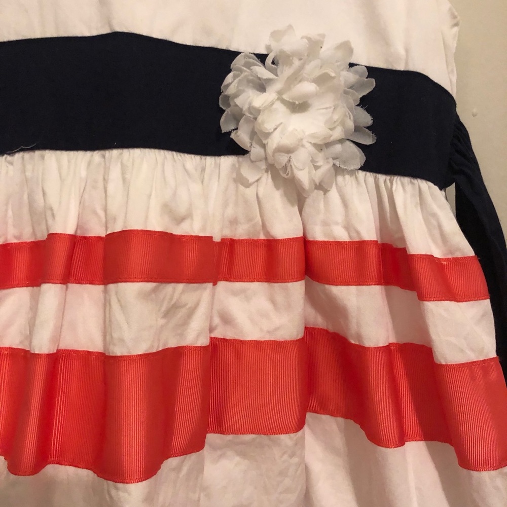 Heartstrings dress - Picture 2 of 4